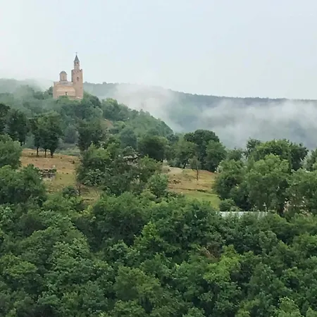Tsarevets Panorama 2 شقة