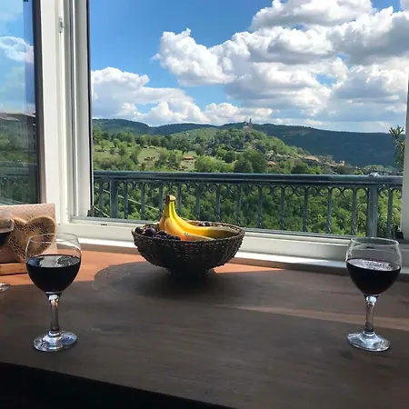 شقة Tsarevets Panorama 2 *